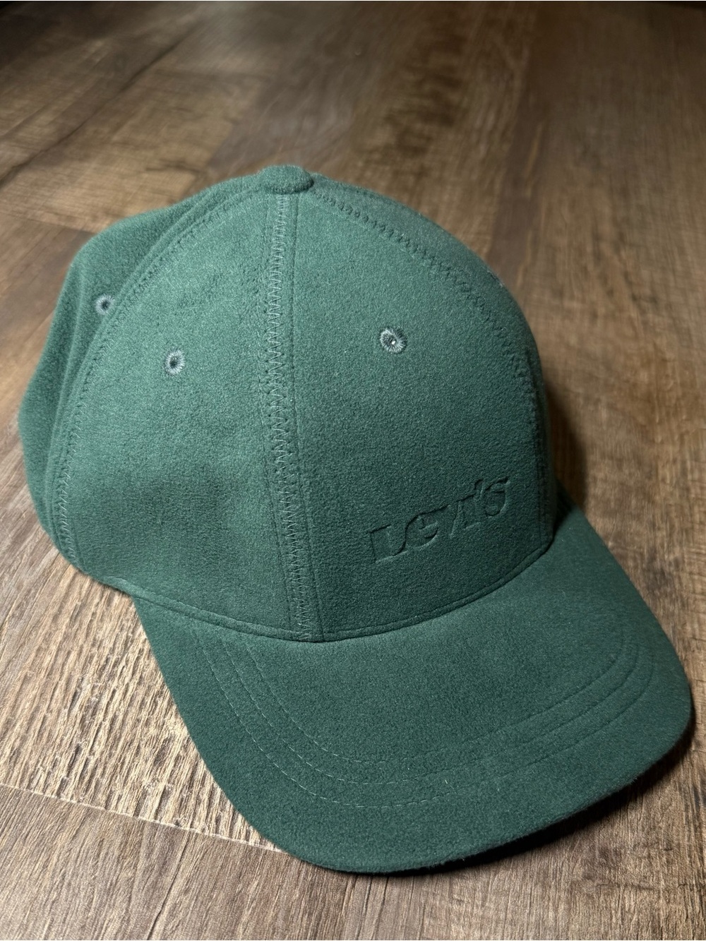 Levi's Dark Green Suede Baseball Cap Men’s or Women - Picture 2 of 6